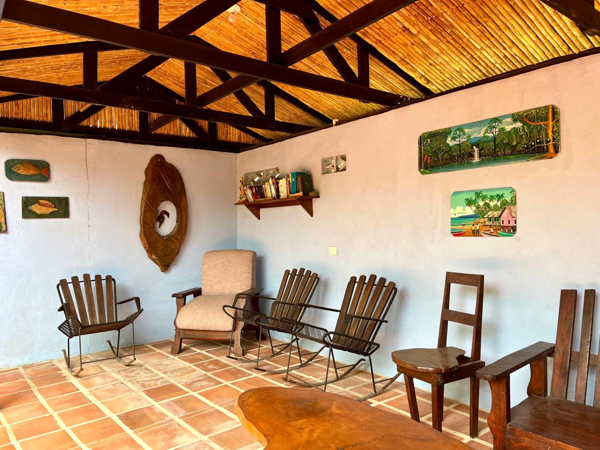 Puerto Viejo de Talamanca El Clan Hostel מראה חיצוני תמונה